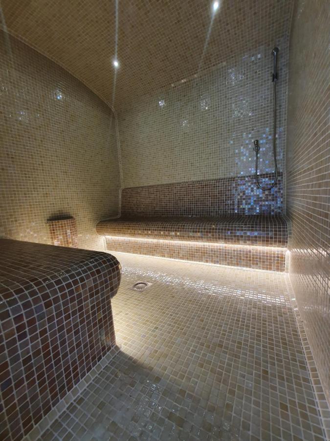 Panorama Lux Wellness Apartman ไฮจ์ดุสโซบอสโล ภายนอก รูปภาพ